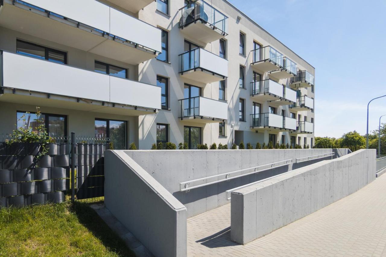 Gdynia Nasypowa Apartments With Parking By Noclegi Renters Exterior foto